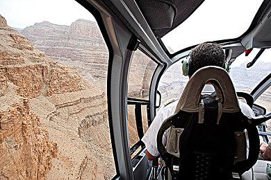 PS5展示会：外媒列出希望展示的游戏和宣布